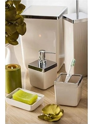 Larskas Kapaklı Plastik Kova, 6l Kapasite, Bej Renk