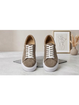 Growish GD0108 Hakiki Süet Deri Yüksek Eva Taban Uzun Süre Ayakta Kalmaya Uygun Kum Beji Spor Klasik Sneaker Ayakkabı
