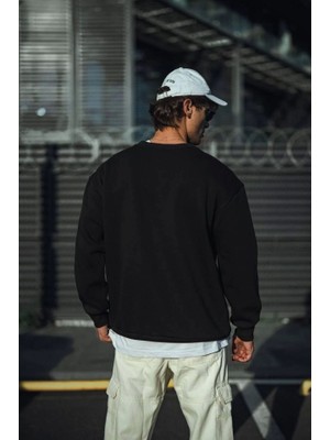 Pomeya  Kışlık Bisiklet Yaka Üç Iplik Basic Sweatshirt - Siyah