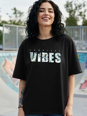 Pomeya  Baskılı Oversize T-Shirt - Siyah