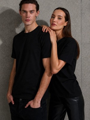 Pomeya  Unisex Kısa Kollu Bisiklet Yaka Basic Viskon Bluz