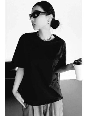 Pomeya  Unisex Baskılı Oversize T-Shirt - Siyah