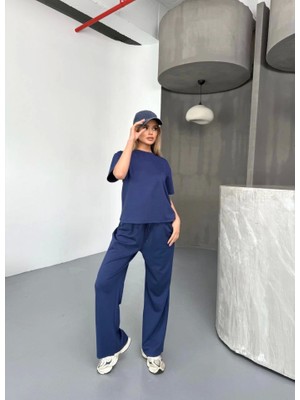 Pomeya  Osy Modal Yumuşak Dokulu Kumaş Kısa Kollu Bluz Rahat Pantalon Ikili Takım- Lacivert
