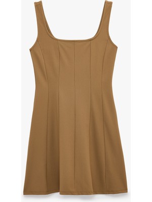 Koton Slim Fit Kare Yaka Kalın Askılı Kloş Mini Elbise