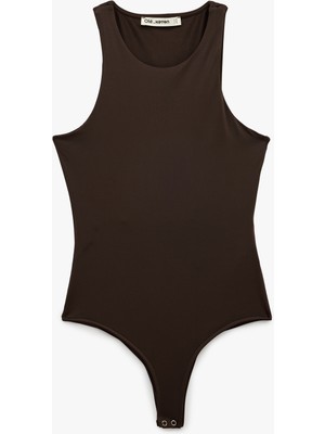 Koton Bisiklet Yaka Kolsuz Slim Fit Çıtçıtlı Body