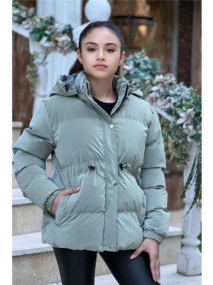 Pina Kids Kız Çocuk Nova Kumaş Kapüşonlu Cepli Beli Lastikli Büzgülü Su Geçirmez Kışlık Mont KM4013