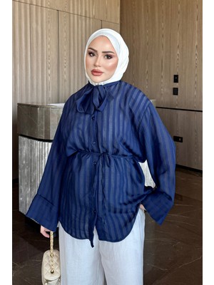 İmaj Butik Lacivert Yaka Bağlamalı Çizgili Gömlek