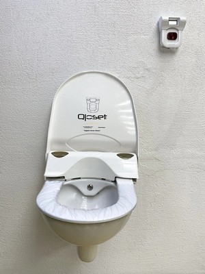 Kaizen Qloset Prime Fotoselli Hijyenik Klozet Kapak Sistemi ve 50'li Koli Rulo