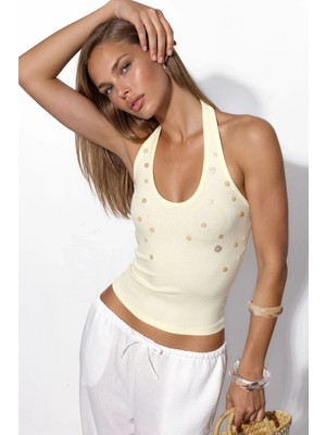 Hiccup Kadınlar Busem Işlemeli Slim Fit Kolsuz Bluz Krem Doğal