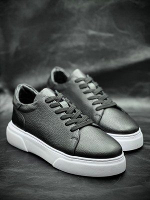 Derify Hakiki Deri Beyaz Erkek Spor Ayakkabı Ortopedik, Hafif ve Rahat Tabanlı, Şık & Trend Günlük Sneaker