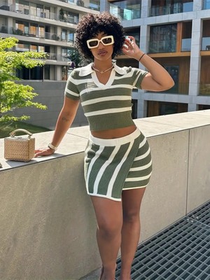 Deluxe Takı ve Giyim Kadın Kısa Kollu Polo Yaka Crop Asimetrik Mini Triko Etek Ikili Takım