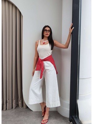 Esra Helvacı Geniş Paça Kapri Jean