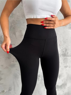 Gugus Kadın Yüksek Bel Geniş Kemer Detaylı Push Up Tayt Özel Dokulu Üretim