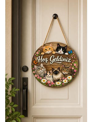 Lucena Kedi Temalı Hoş Geldiniz Kapı Süsü Yuvarlak Ahşap Dekor