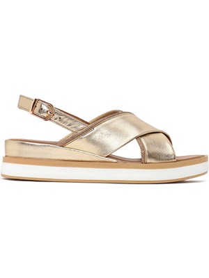 Derimod Kadın Altın Dolgu Topuklu Metalik Deri Sandalet 26SFD551532