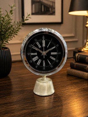 Sleep Nova Lüks Gümüş Mermer Kaideli Dekoratif Masa Saati – Modern Roma Rakamlı Metal Salon & Ofis Saati