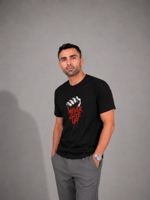 Enb1r Moda Kırmızı Siyah Motivasyon Baskı Detaylı Siyah Unisex T-Shirt