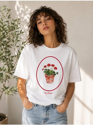 Enb1r Moda Vintage Saksıda Çiçek Detaylı Kadın Tişört