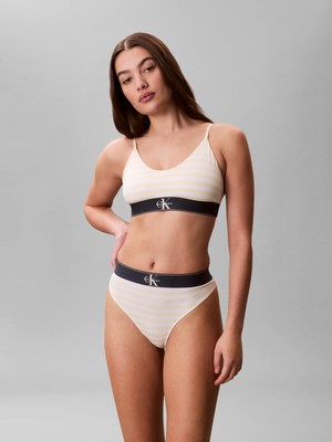 Calvin Klein Kadın Sarı Calvin Klein Thong Sarı Tanga