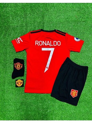 Jabuka Manchester United 2022-23 Sezonu Cristiano Ronaldo Çocuk Forması 4'lü Set (Armalı)