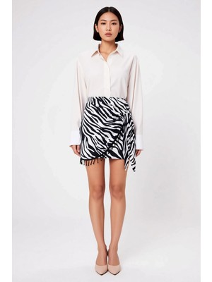 Benerly Kadın Mini Sarong Etek Zebra Desenli Boncuk Detaylı Anvelop Kapama Viskoz Dokuma Günlük Rahat Modern