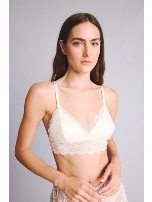 DeFacto Dantelli Kaplı Pedli Balensiz Bralet D7843AX26SP