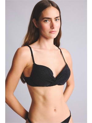 DeFacto Regular Fit Desenli Siyah Bikini Üstü E1539AX26SM