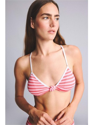 DeFacto Regular Fit Kırışık Dokulu Çizgili Pembe Bikini Üst G7027AX26SM