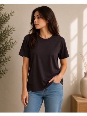 Zemci Kadın Kahverengi Viskon T-Shirt O Yaka Bluz