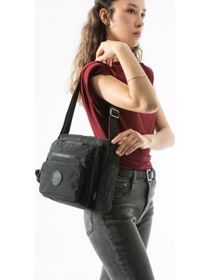 Baginn Kadın Postacı Çanta 28*32 cm 571 Collection Klinkır Hafif Yağmur Geçirmez Klinkır Kumaş Çok Cepli