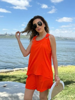 Lune Store Kadın Kolsuz V Yaka Kuş Gözü Detay Bluz Short Aerobin Ikili Takım