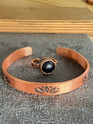 Aida Jewelss El Işi Bakır Bileklik ve Doğal Taşlı Yüzük Kombini, Ayarlanabilir Ölçü