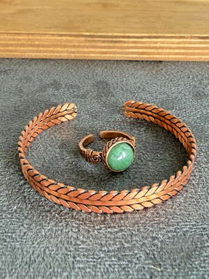 Aida Jewelss El Işi Bakır Bileklik ve Doğal Taşlı Yüzük Kombini, Ayarlanabilir Ölçü