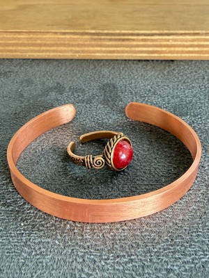 Aida Jewelss El Işi Bakır Bileklik ve Doğal Taşlı Yüzük Kombini, Ayarlanabilir Ölçü