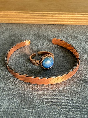Aida Jewelss El Işi Bakır Bileklik ve Doğal Taşlı Yüzük Kombini, Ayarlanabilir Ölçü