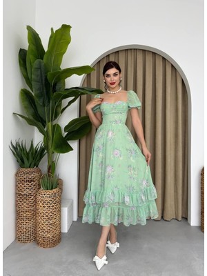 Caddebostan Moda Kare Yaka Kısa Kollu Fırfırlı Dijital Desenli Şifon Midi Elbise
