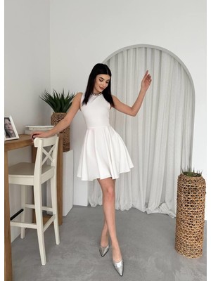 Caddebostan Moda Koltuk Altı Kesimli, Cepli, Belden Oturtmalı Kloş Mini Elbise