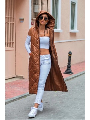 Veraura Lifestyle Kahverengi Kapüşonlu Cepli Baklava Desen Uzun Şişme Yelek