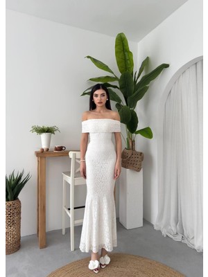 Caddebostan Moda Dantel Detaylı Straplez Balık Kesim Abiye Elbise