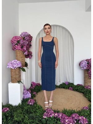 Caddebostan Moda Kare Yaka Korse Kesim Askılı Midi Denim Elbise
