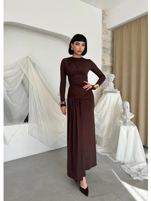 Caddebostan Moda Düz Kesim Uzun Kollu Büzgülü Tasarım Midi Elbise Şık Davet Elbisesi
