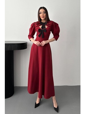 Caddebostan Moda Ön Dekolteli Fiyonk Detaylı Uzun Şık Elbise