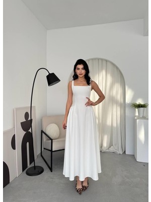 Caddebostan Moda Kare Yaka Askılı Piliseli Elbise Modern Şık Tasarım Mezuniyet ve Davet Elbisesi