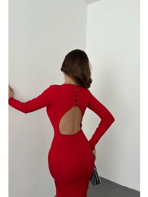 Caddebostan Moda Sırt Dekolteli Uzun Kollu Esnek Krep Kumaş Yırtmaçlı Midi Elbise