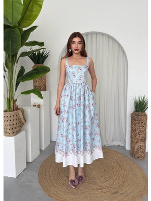 Caddebostan Moda Kadın Çiçekli Desenli Kare Yaka Askılı Cep Detaylı Midi Elbise