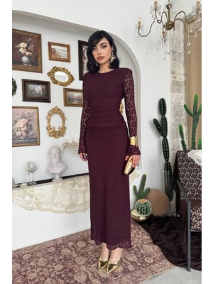 Caddebostan Moda Dantelli Uzun Kollu, Büzgü Detaylı, Sıfır Yaka Şık Midi Elbise - Davet ve Mezuniyet Elbisesi
