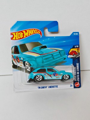 Hot Wheels Drag Racers Pıste De Course Serisi - 76 Chevy Chevette Model Araba