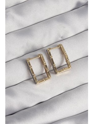 Belirtilmemiş Pirinç Gold Renk Zirkon Taşlı Dikdörtgen Model Seranay Küpe - TJ-BKP9117