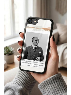 Snacase Apple iPhone 7/8/se Uyumlu Atatürk Portresi Tasarımlı Glossy Premium Kılıf