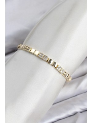 Marsilyan cm Kare Model Zirkon Taşlı Vıp Seri Gold Renk Pirinç Kadın Bileklik TJ-BB8611